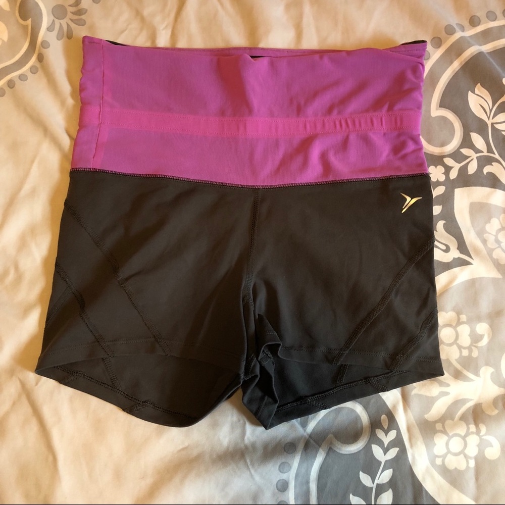 🛍 3/$15 | Old Navy Compression Shorts